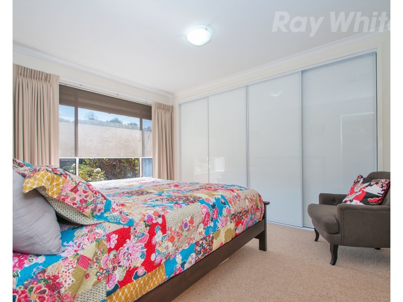 45 CROYDONDALE Drive, Mooroolbark VIC 3138