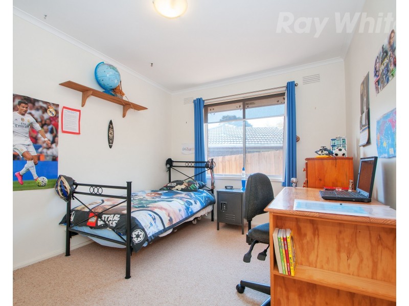 45 CROYDONDALE Drive, Mooroolbark VIC 3138