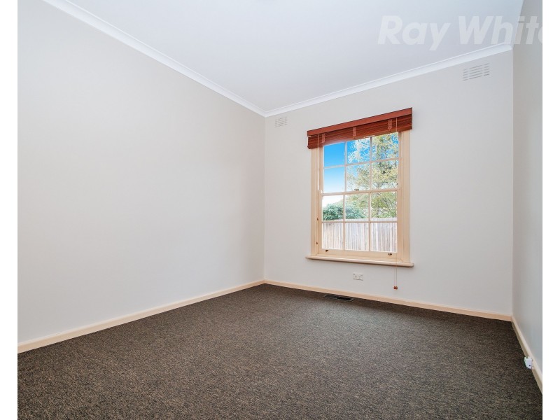 19 Morris Road, Croydon VIC 3136