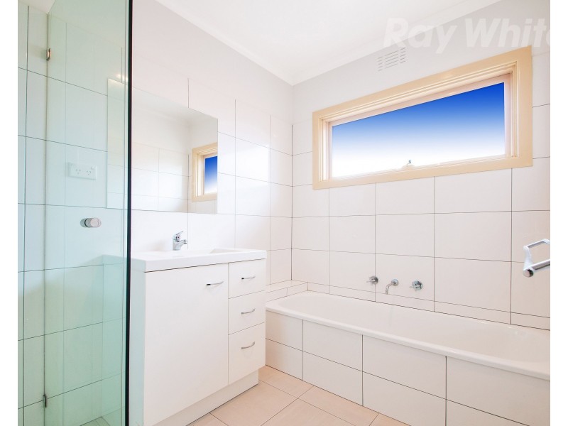 19 Morris Road, Croydon VIC 3136