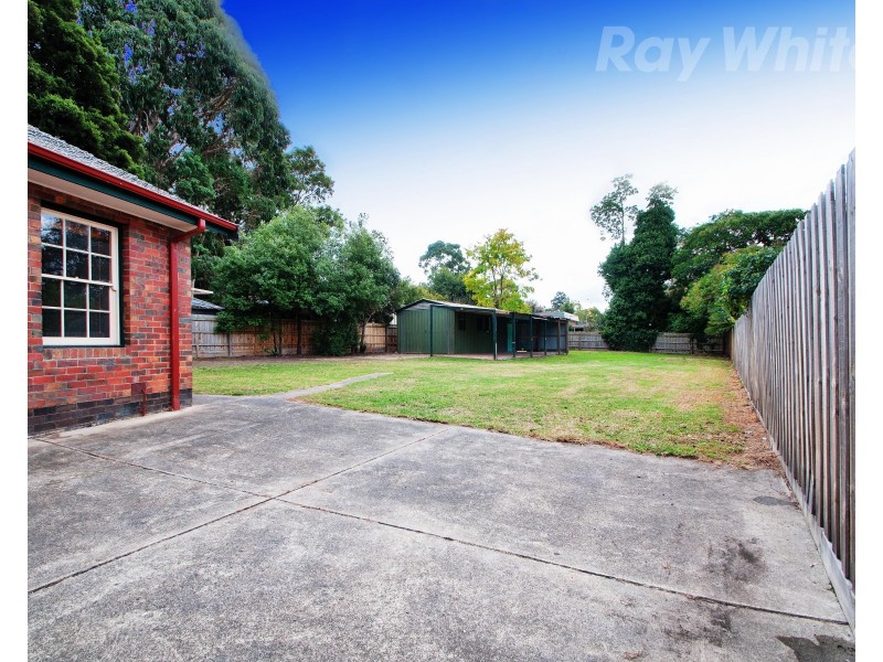 19 Morris Road, Croydon VIC 3136