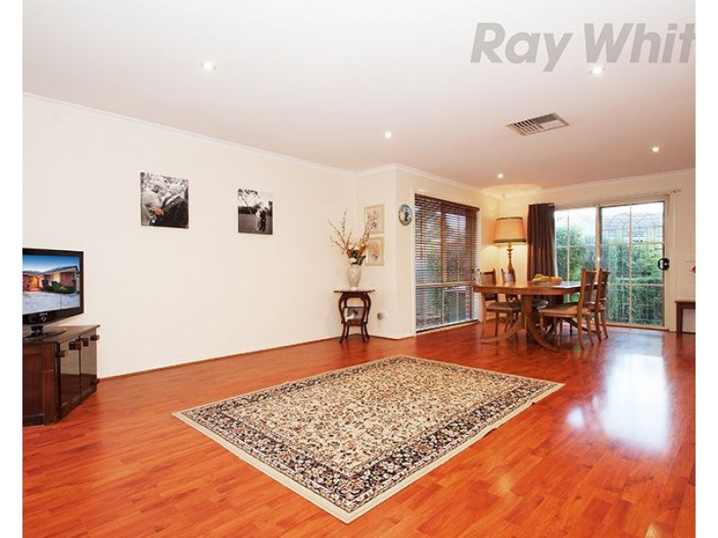 3/6 VICTORY Street, Croydon VIC 3136