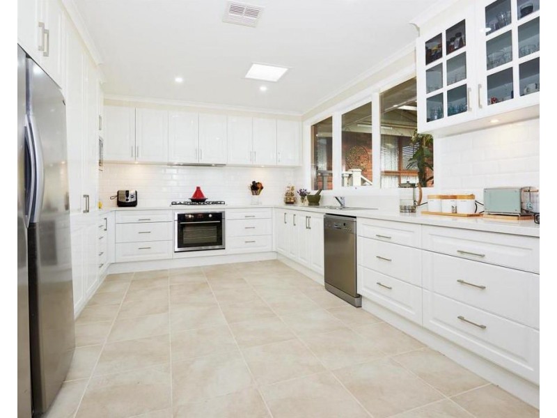 47 MOUNT VIEW Parade, Croydon VIC 3136