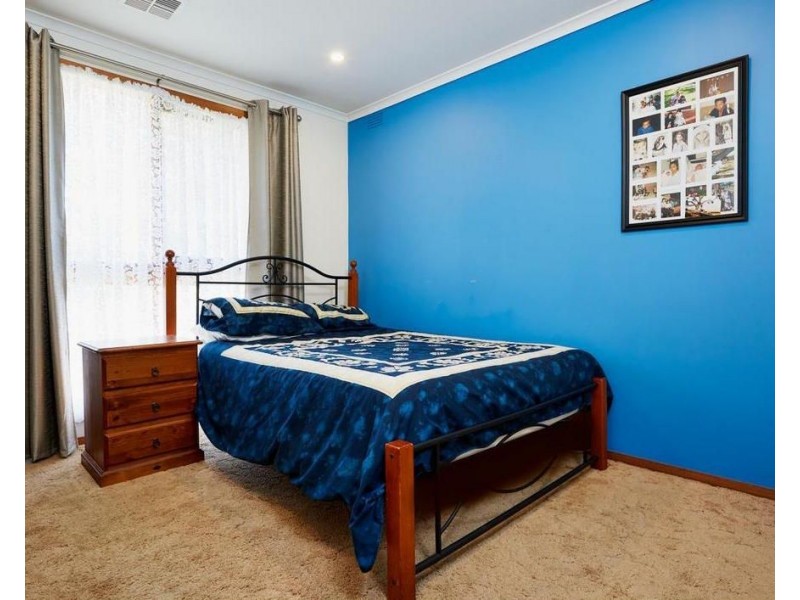 47 MOUNT VIEW Parade, Croydon VIC 3136