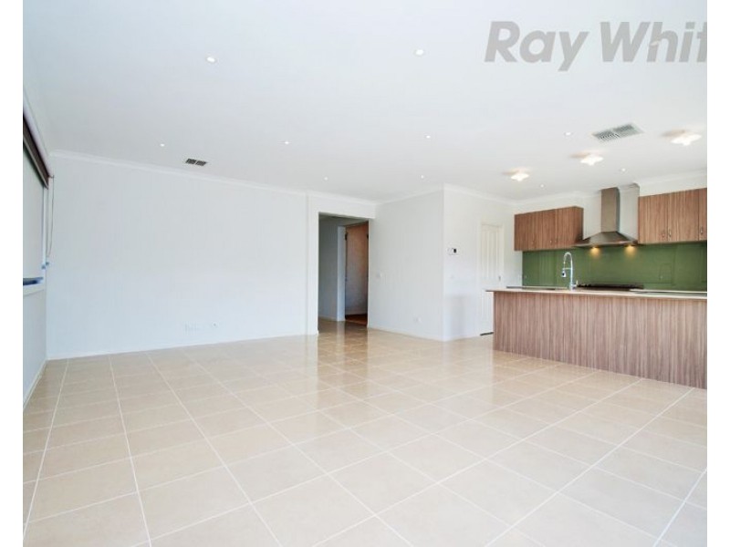 30 BENNISON Street, Croydon VIC 3136