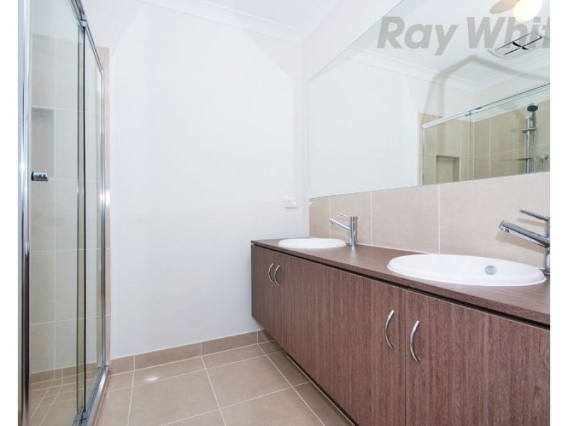 30 BENNISON Street, Croydon VIC 3136