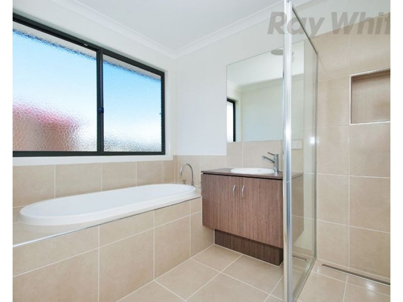 30 BENNISON Street, Croydon VIC 3136