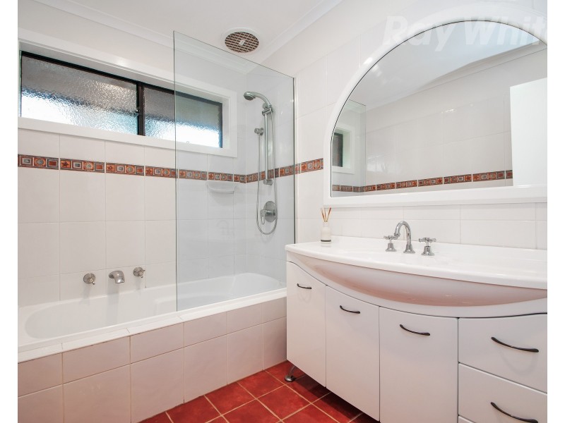 22 MULAWA Street, Croydon North VIC 3136