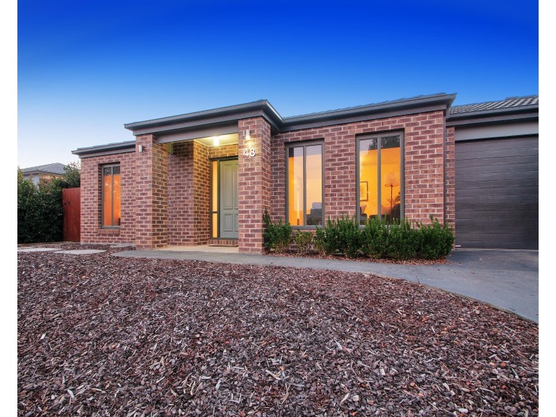 48 Bayview Rise, Bayswater North VIC 3153