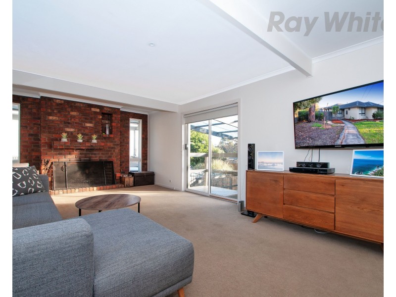 32 HOMER Avenue, Croydon South VIC 3136