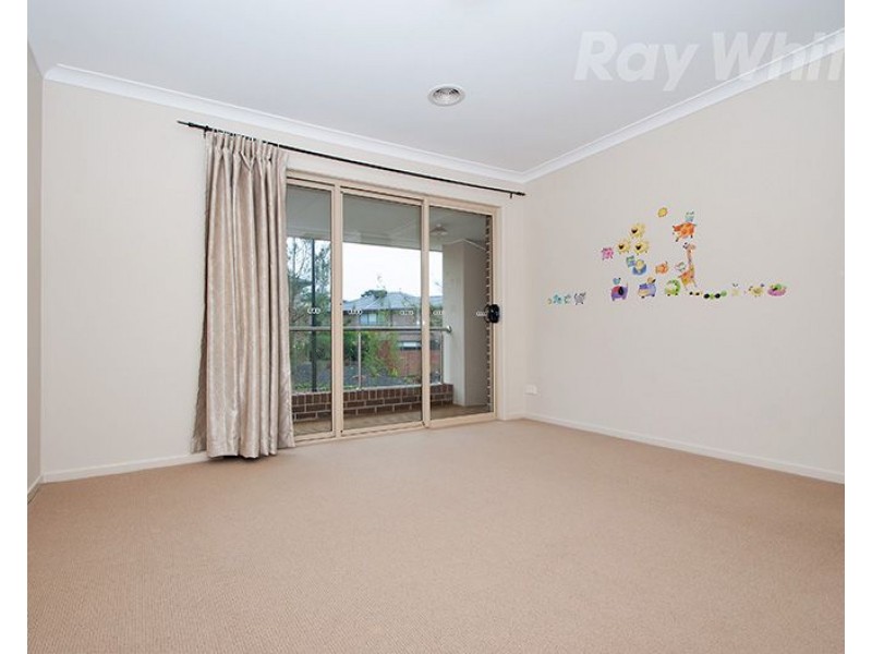 37 Norris Circuit, Croydon VIC 3136