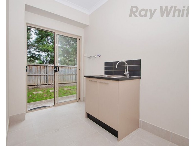 37 Norris Circuit, Croydon VIC 3136