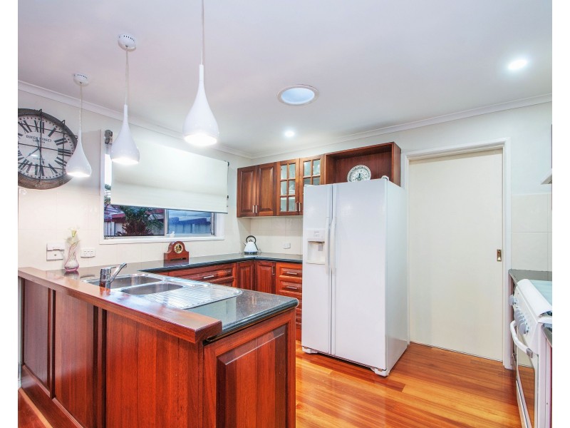 274 MANCHESTER Road, Mooroolbark VIC 3138