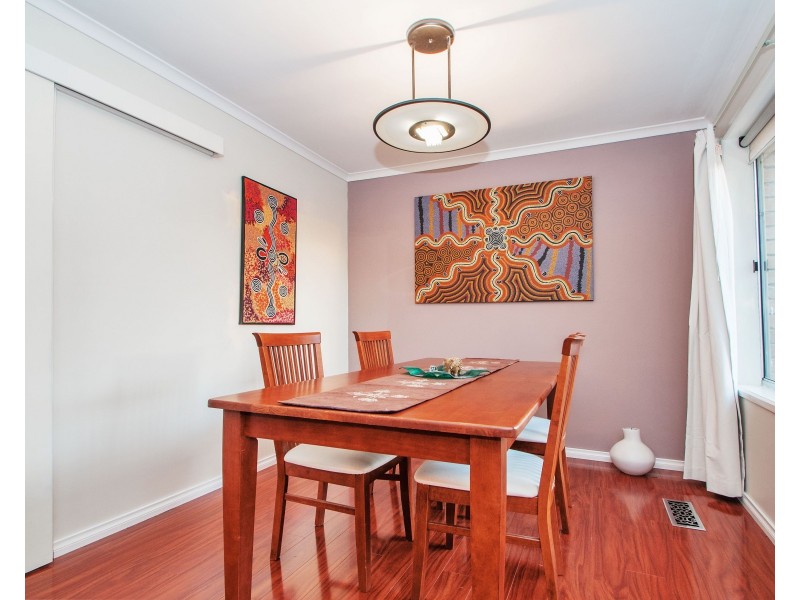 274 MANCHESTER Road, Mooroolbark VIC 3138