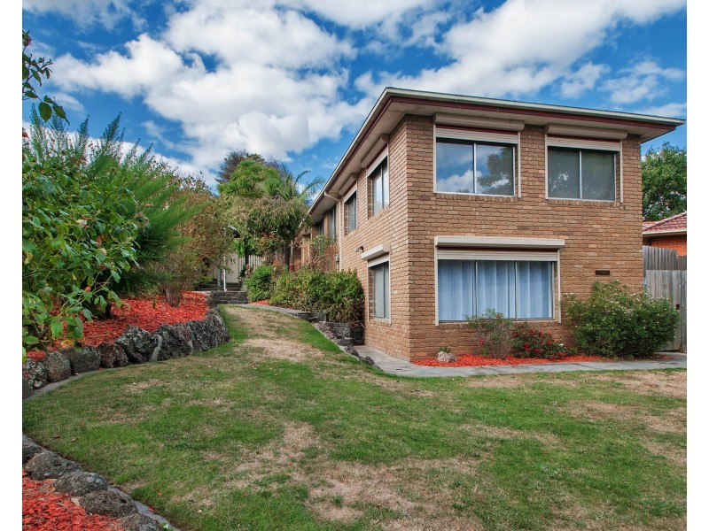 274 MANCHESTER Road, Mooroolbark VIC 3138