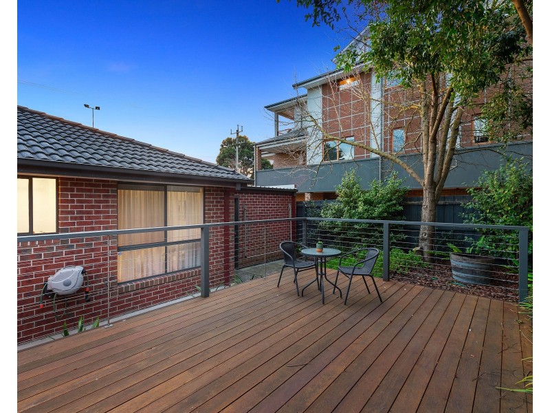 1/2 Springfield Avenue, Croydon VIC 3136