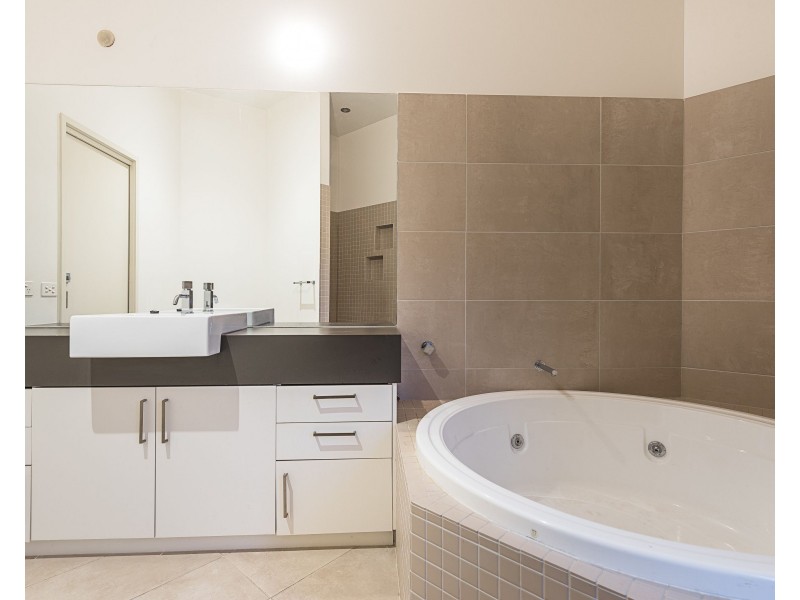 9 Pinehurst Place, Chirnside Park VIC 3116