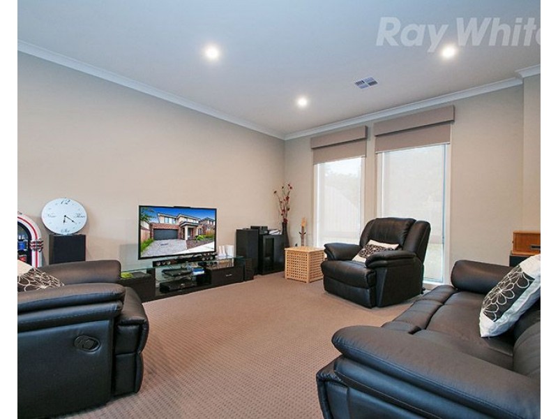 1C MIDHURST Road, Croydon VIC 3136