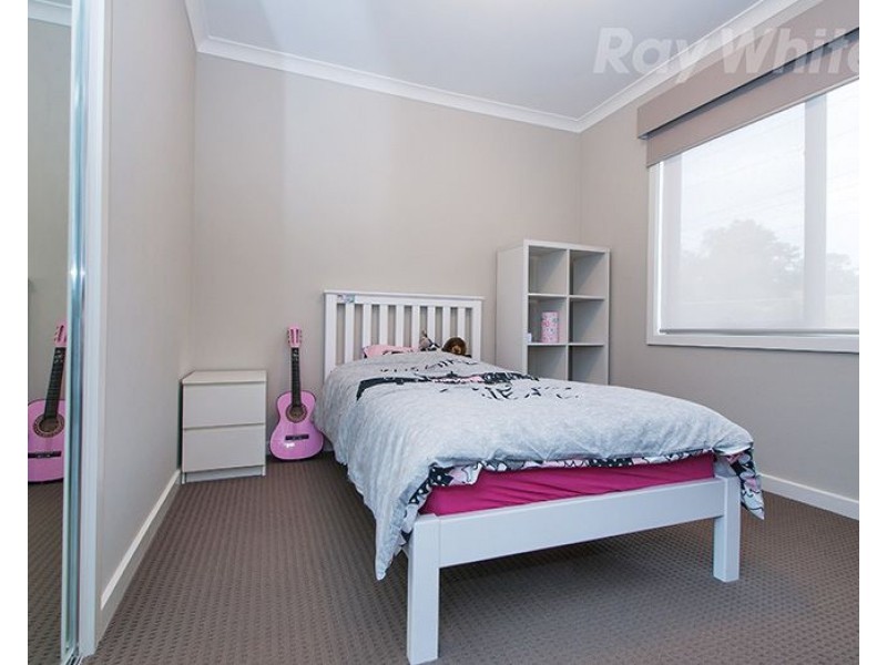 1C MIDHURST Road, Croydon VIC 3136