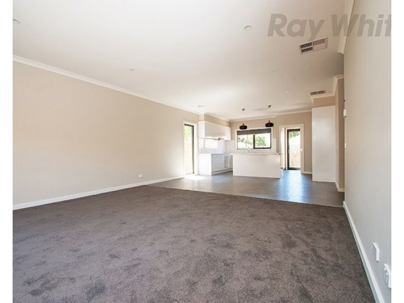 5/29 Binbrook Drive, Croydon VIC 3136