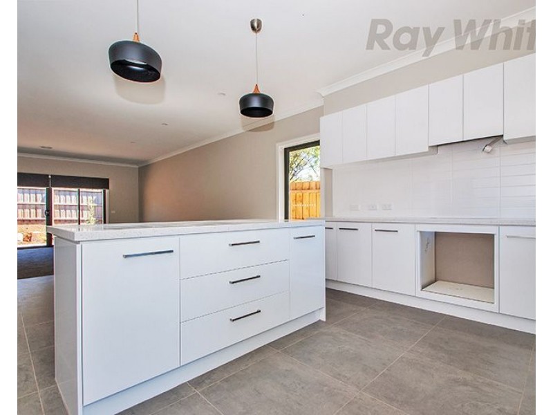 5/29 Binbrook Drive, Croydon VIC 3136