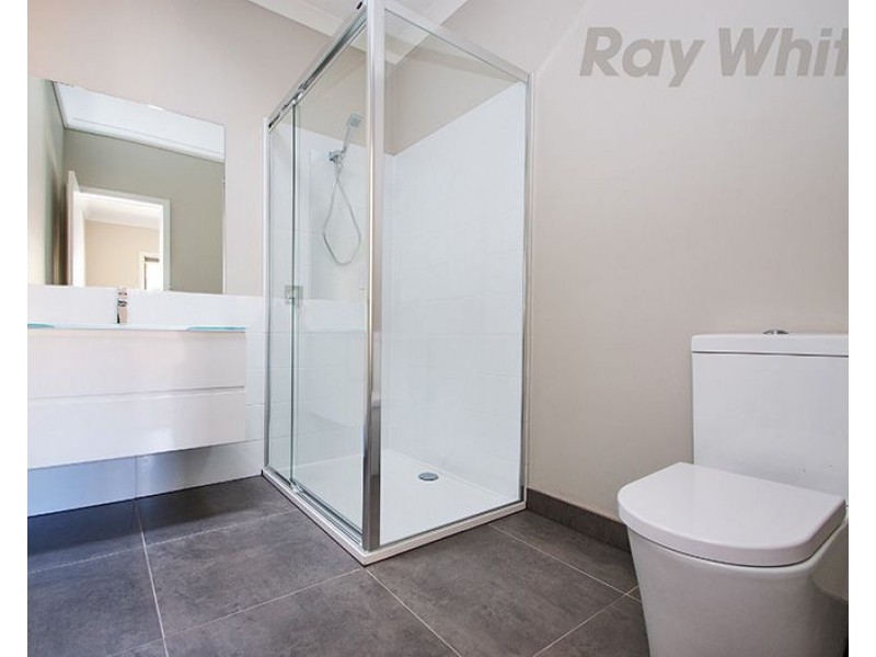 5/29 Binbrook Drive, Croydon VIC 3136