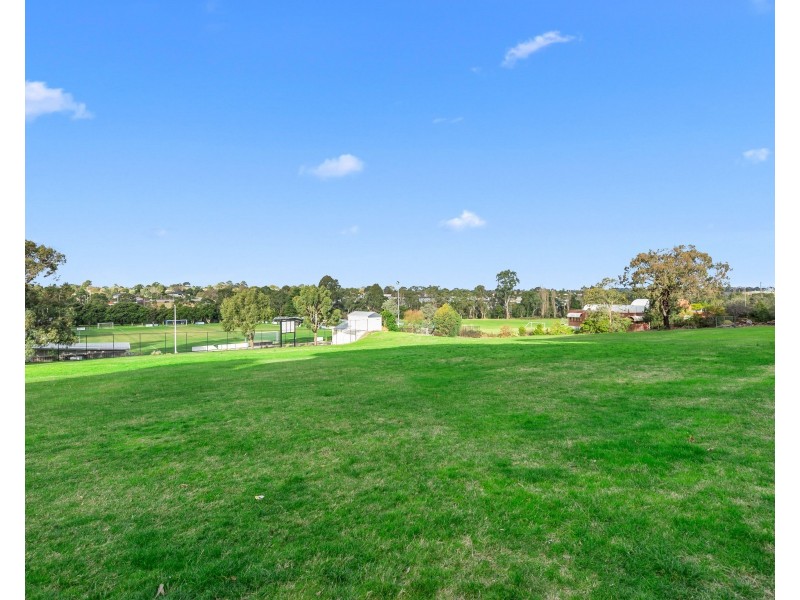 19/5 Hay Street, Box Hill South VIC 3128