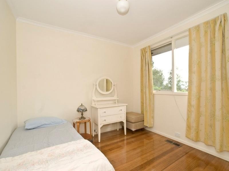 22 CLUBPOINT Drive, Chirnside Park VIC 3116