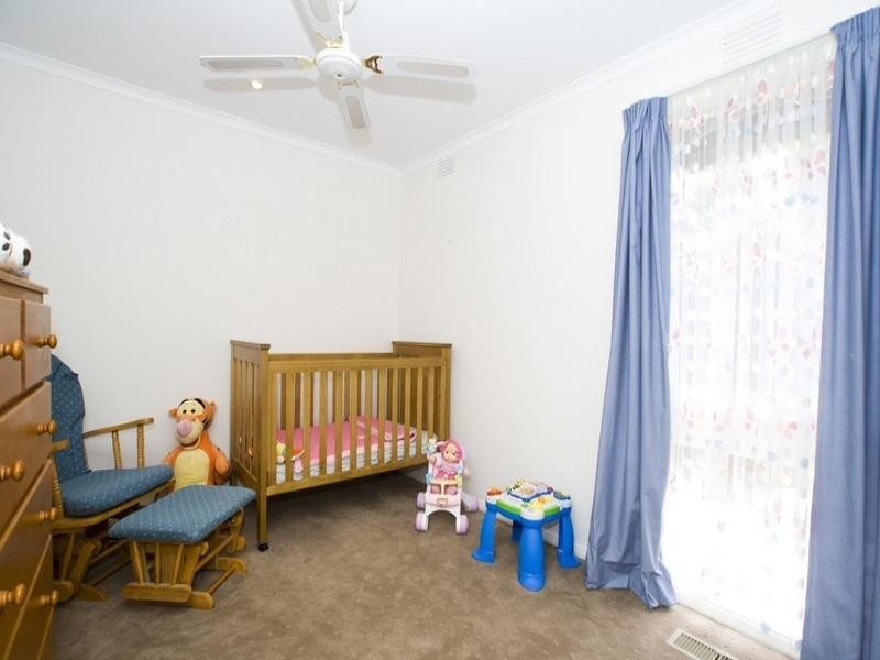 40 SHADOWPLAY Road, Mooroolbark VIC 3138