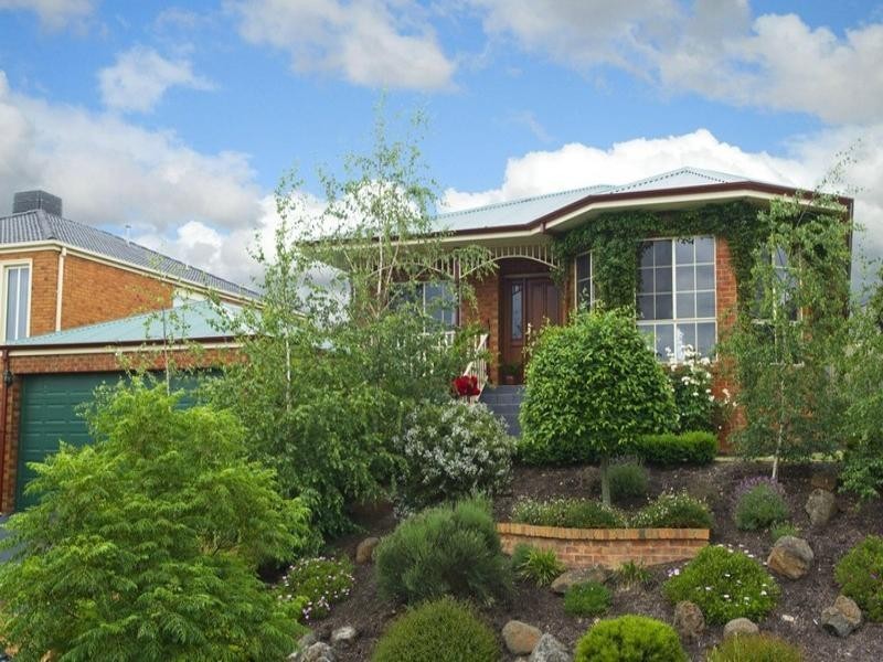 31 PAULA Way, Chirnside Park VIC 3116