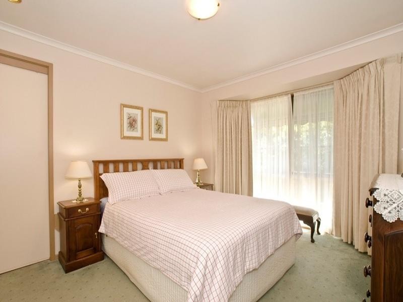 53 LYONS Road, Croydon North VIC 3136