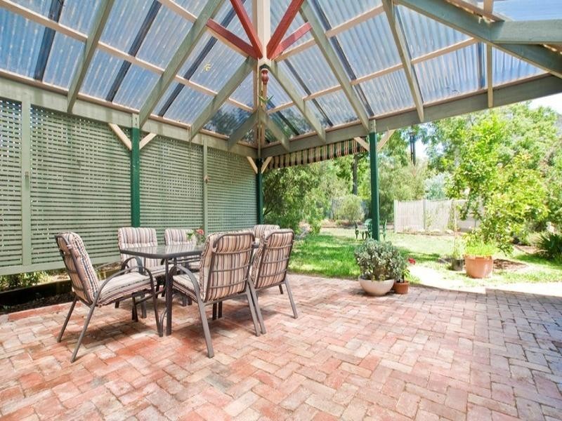 53 LYONS Road, Croydon North VIC 3136