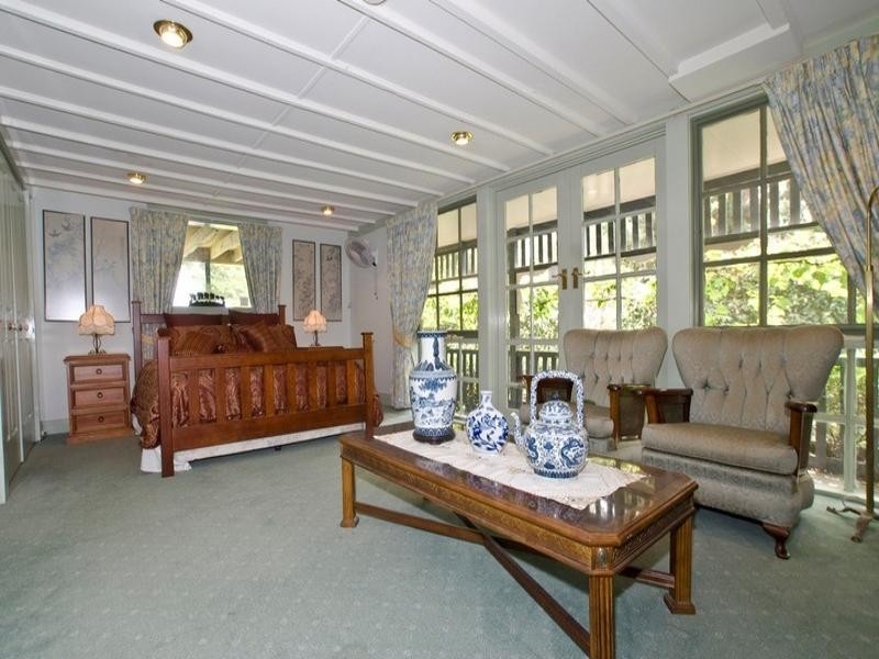 42 BROWNS Road, Montrose VIC 3765