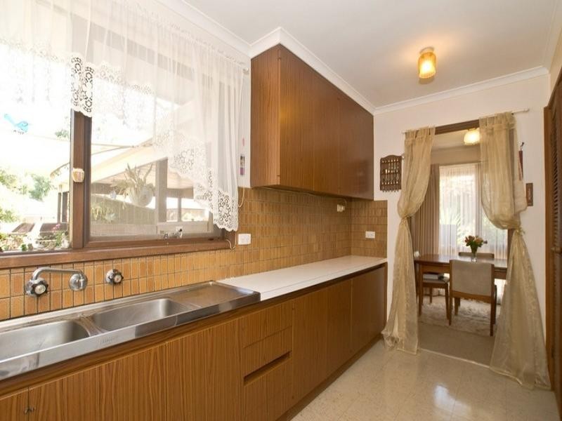 5, 83A LINCOLN Road, Croydon VIC 3136