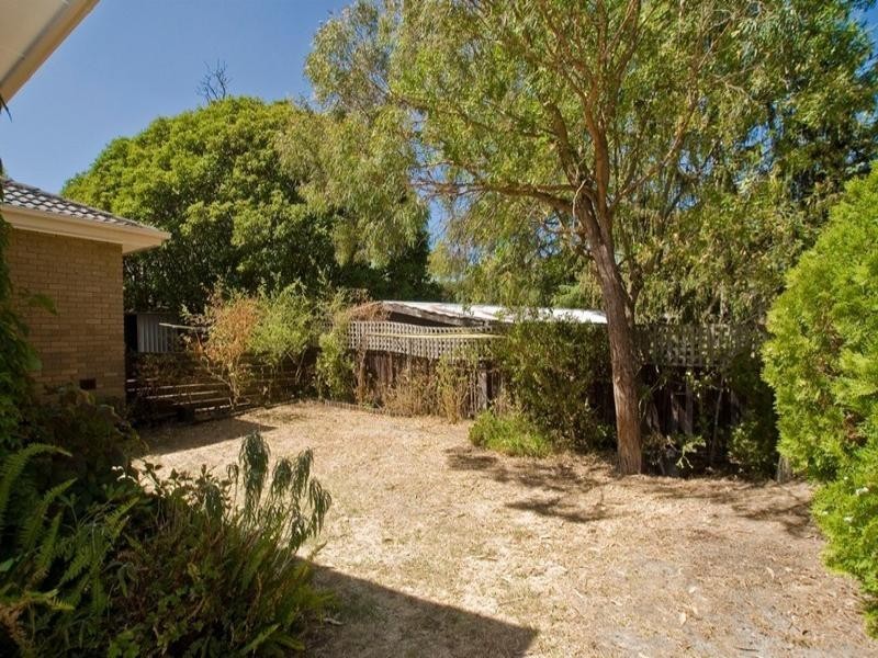 5, 83A LINCOLN Road, Croydon VIC 3136