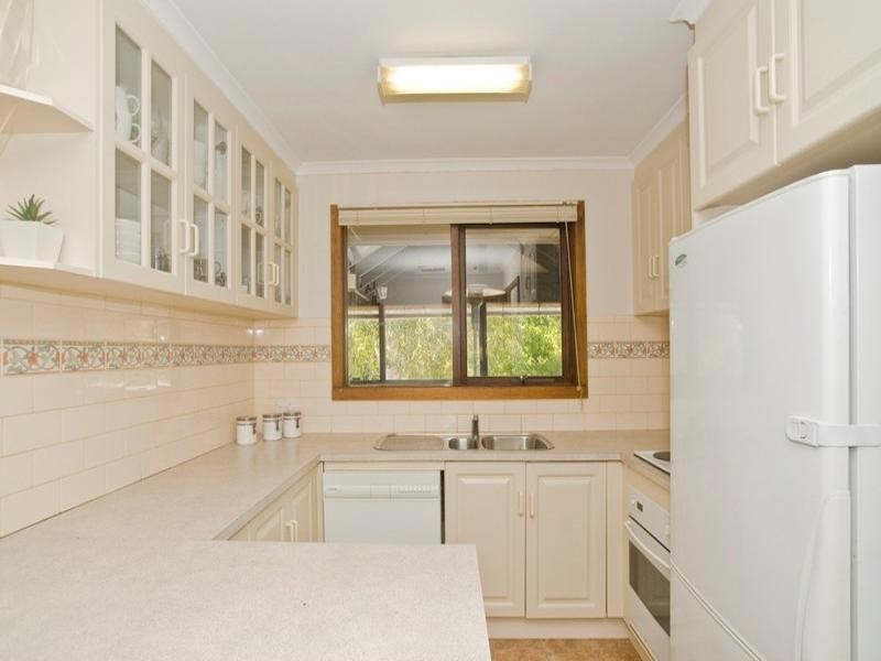 70 WARRIEN Road, Croydon North VIC 3136