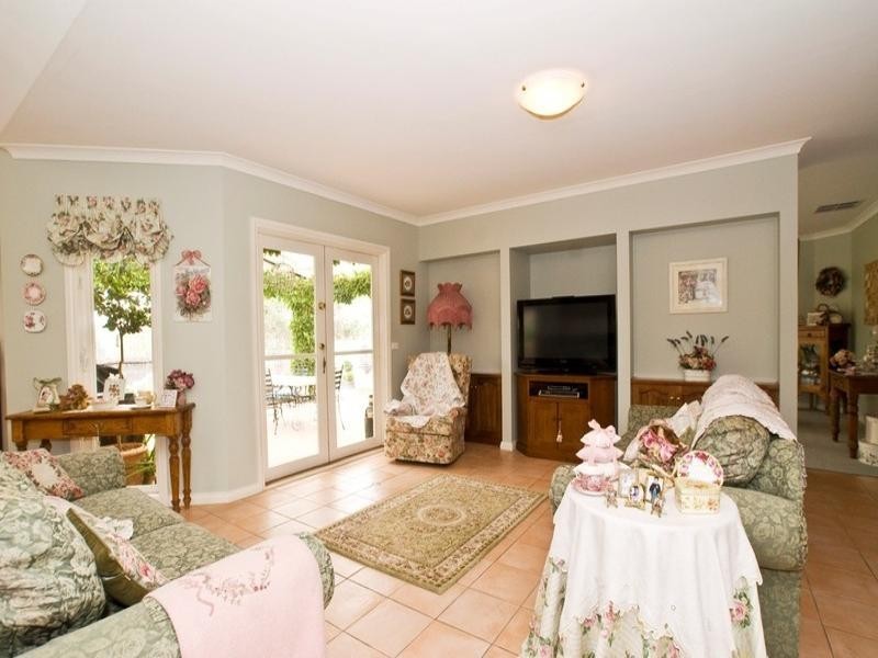 2 Morton Place, Chirnside Park VIC 3116