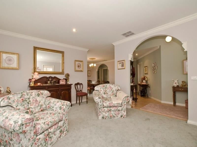 2 Morton Place, Chirnside Park VIC 3116