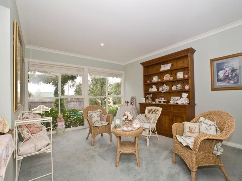 2 Morton Place, Chirnside Park VIC 3116