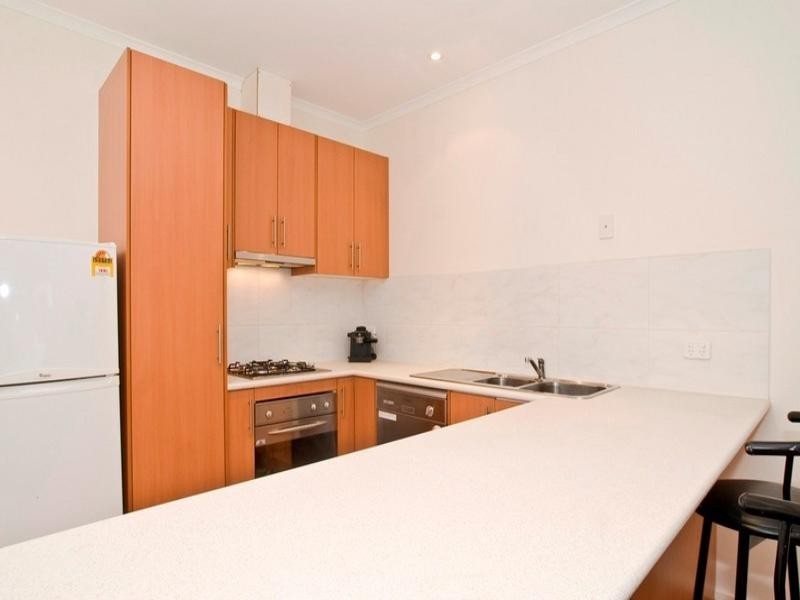 11,9 NORTH Road, Lilydale VIC 3140