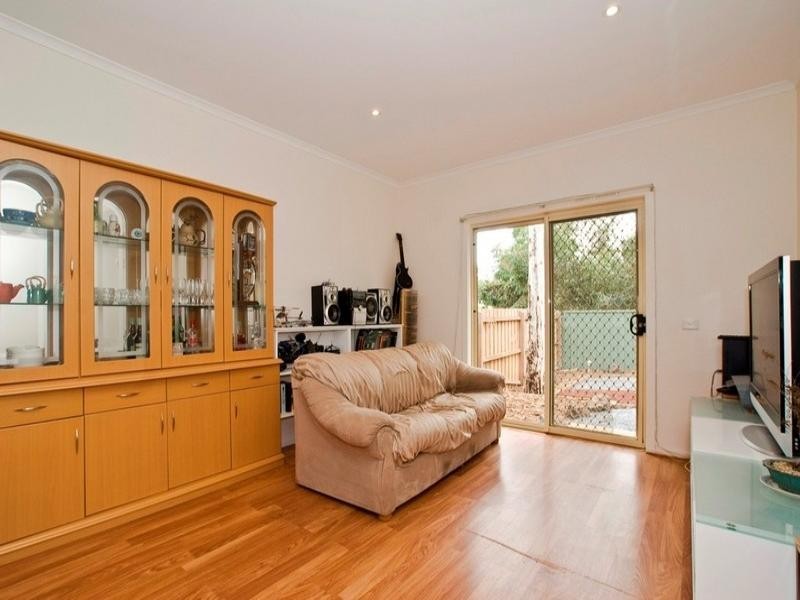 11,9 NORTH Road, Lilydale VIC 3140