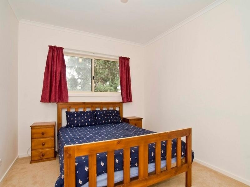 11,9 NORTH Road, Lilydale VIC 3140