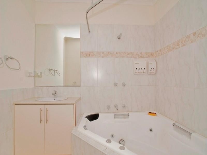 11,9 NORTH Road, Lilydale VIC 3140