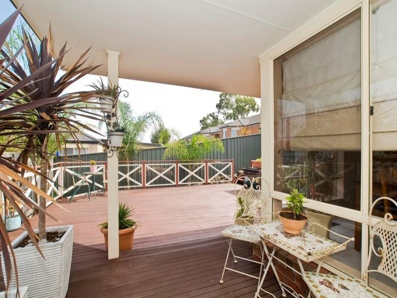 8 MAYFAIR Court, Chirnside Park VIC 3116