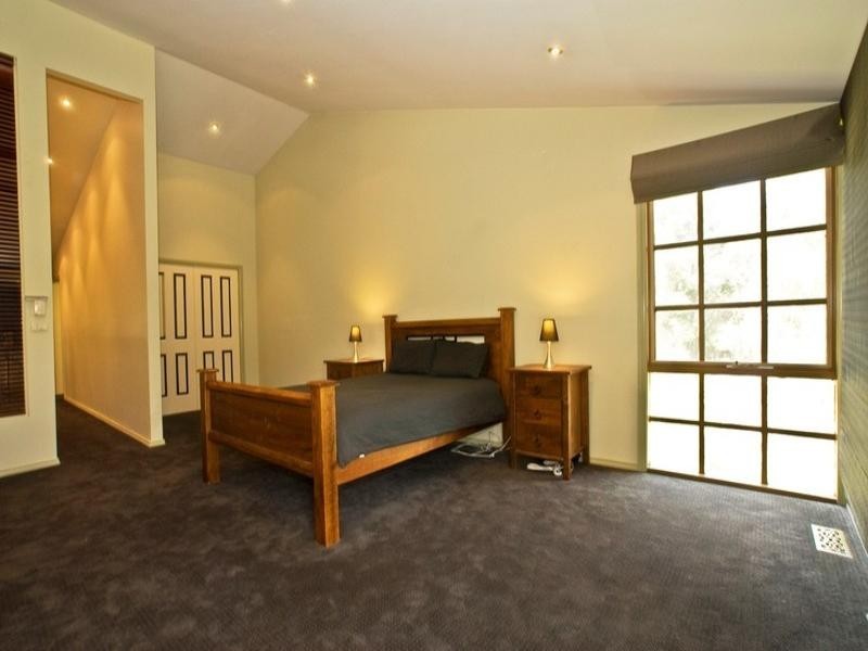 20 Aqueduct Avenue, Mount Evelyn VIC 3796