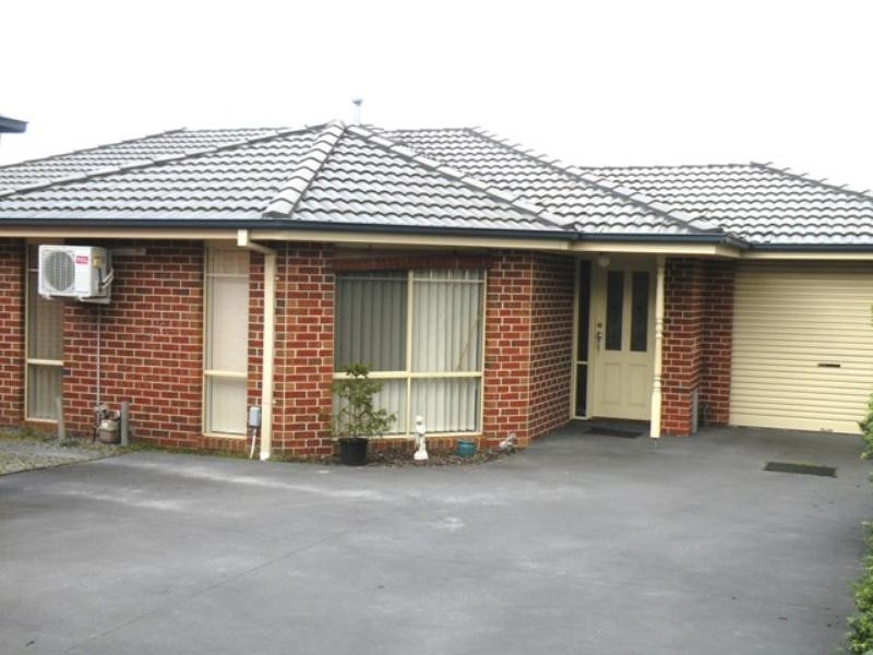 4/12 Joffre Street, Croydon VIC 3136