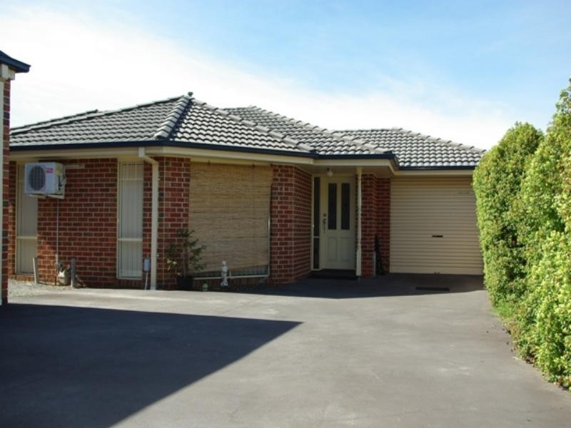 4/12 Joffre Street, Croydon VIC 3136