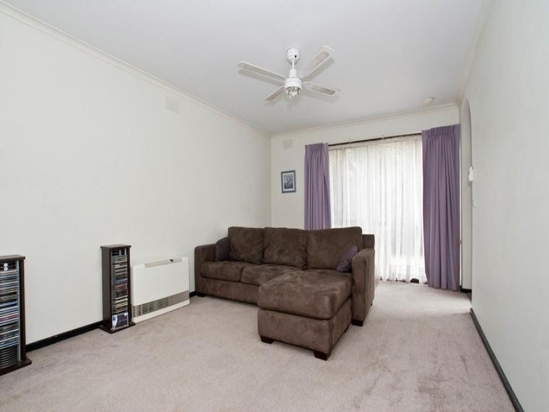 2/301 Mt Dandenong Road, Croydon VIC 3136