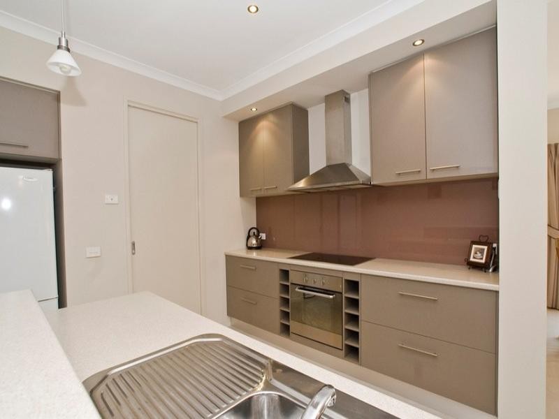 67 KINGSBURGH Lane, Lilydale VIC 3140