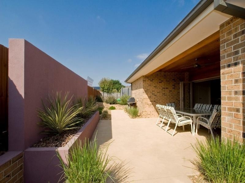 67 KINGSBURGH Lane, Lilydale VIC 3140